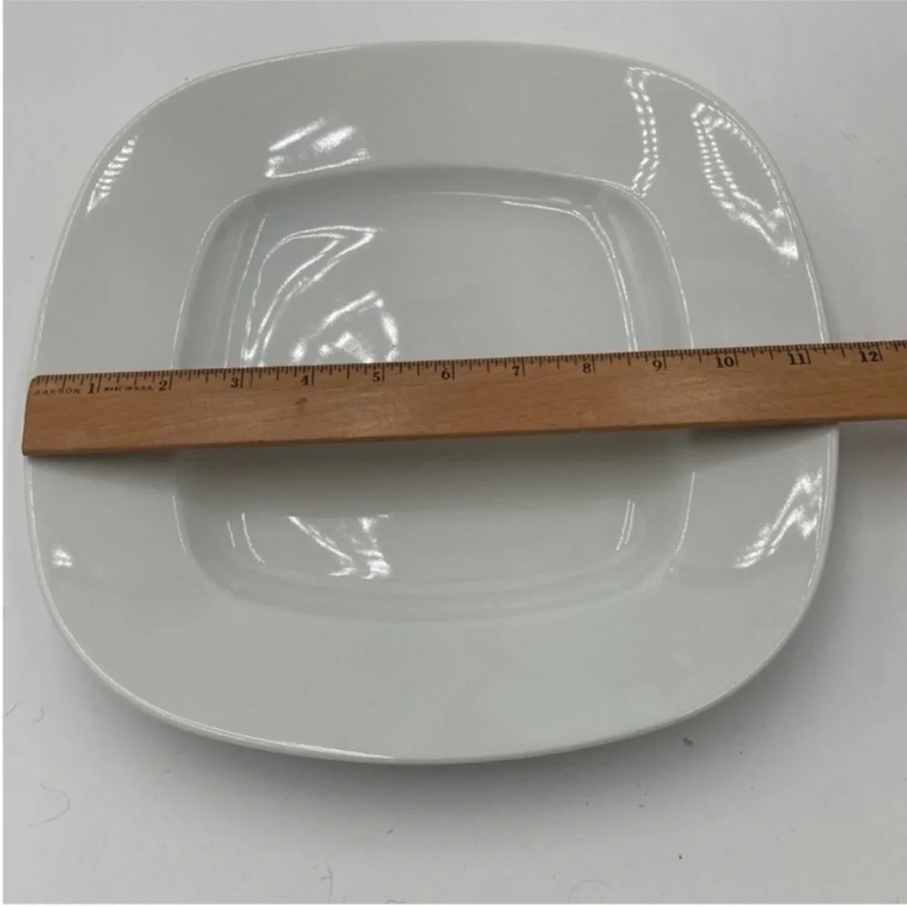 Crate and Barrel 11.5” Dinner plate set 4. 3 used, 1 new